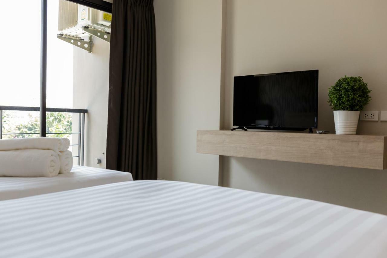 @S115 Residence Samut Prakan Exterior photo