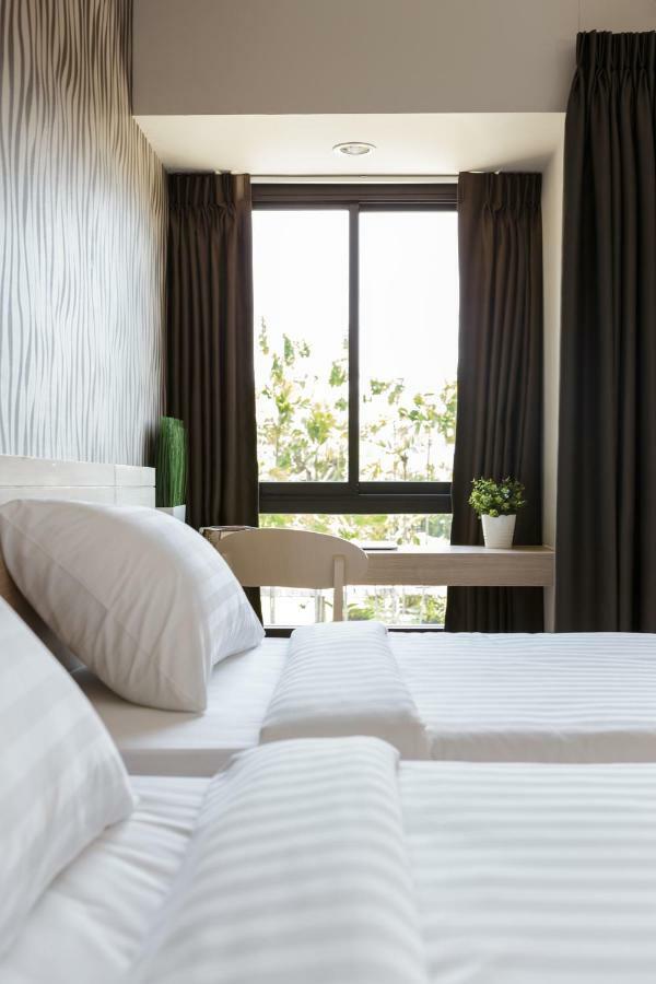 @S115 Residence Samut Prakan Exterior photo